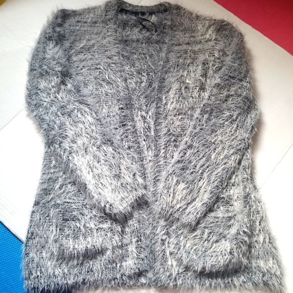 H&M Gray Cardigan for Big Kids Size (14-16) Soft